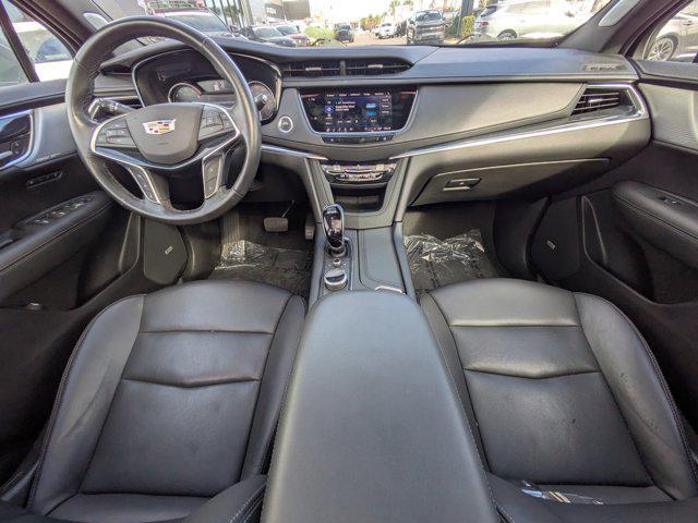 used 2024 Cadillac XT5 car, priced at $32,394