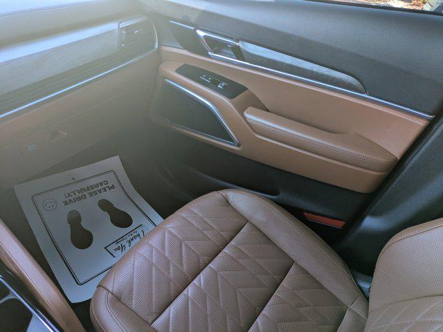 used 2025 Kia Telluride car, priced at $38,494