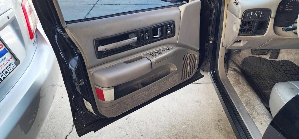 used 1996 Chevrolet Caprice Classic car, priced at $16,950