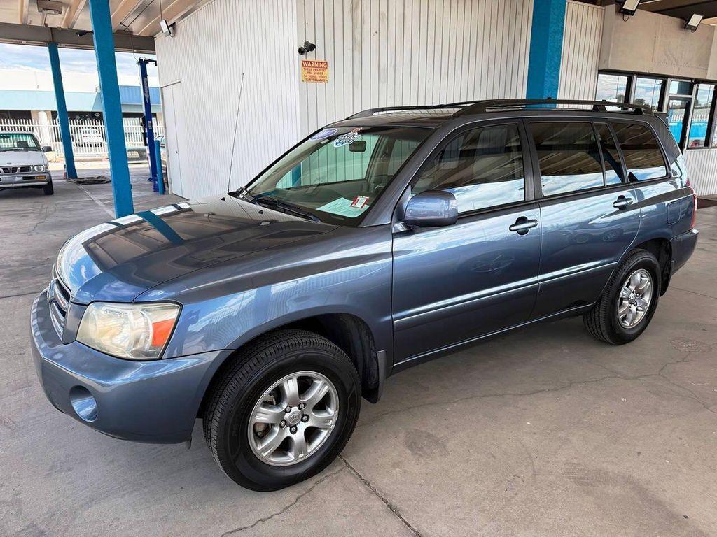 used 2007 Toyota Highlander car, priced at $9,950
