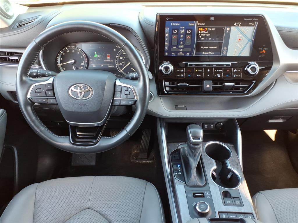 used 2021 Toyota Highlander car, priced at $51,259
