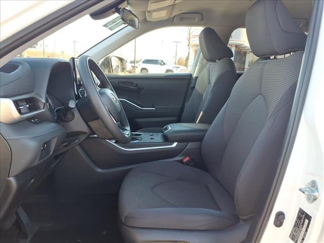 used 2023 Toyota Highlander car, priced at $33,450