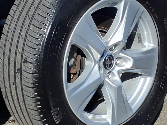 used 2023 Toyota Highlander car, priced at $33,450