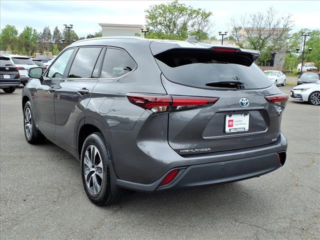 used 2024 Toyota Highlander Hybrid car, priced at $48,595