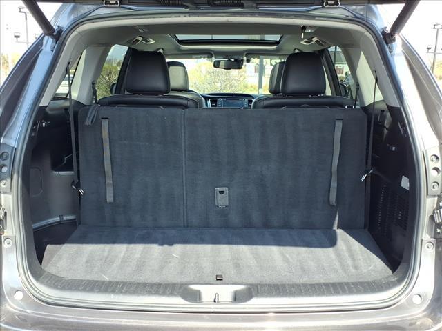 used 2016 Toyota Highlander car, priced at $13,995