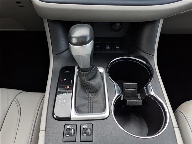 used 2015 Toyota Highlander car, priced at $16,250