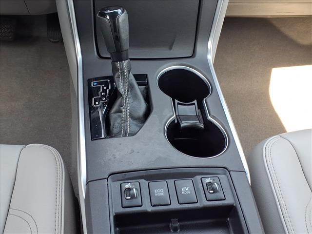 used 2017 Toyota Camry Hybrid car, priced at $24,980