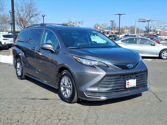 used 2022 Toyota Sienna car, priced at $35,944