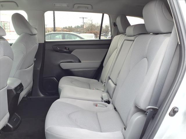 used 2022 Toyota Highlander car, priced at $27,995