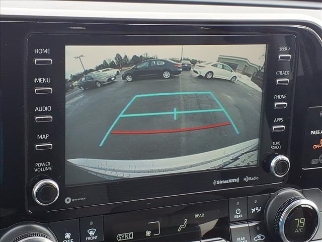 used 2022 Toyota Highlander car, priced at $27,995