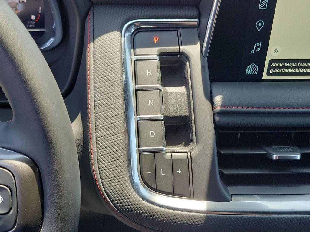 used 2024 Chevrolet Tahoe car, priced at $65,995