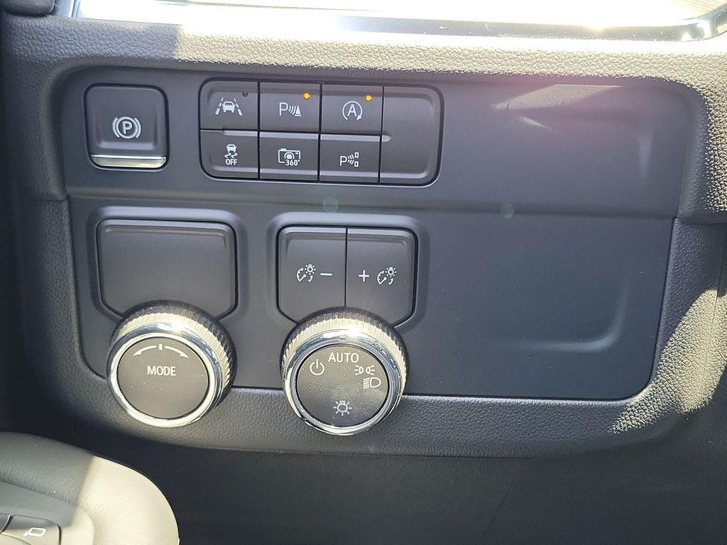 used 2026 Chevrolet Suburban car, priced at $63,995