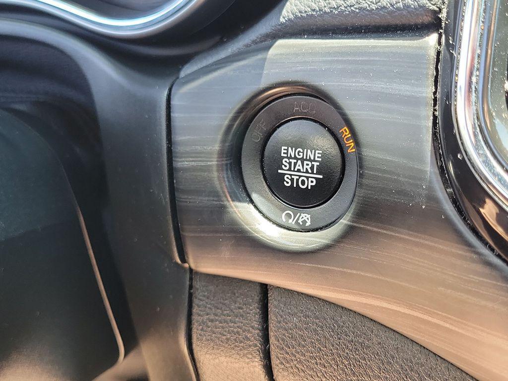 used 2021 Jeep Grand Cherokee car, priced at $23,995