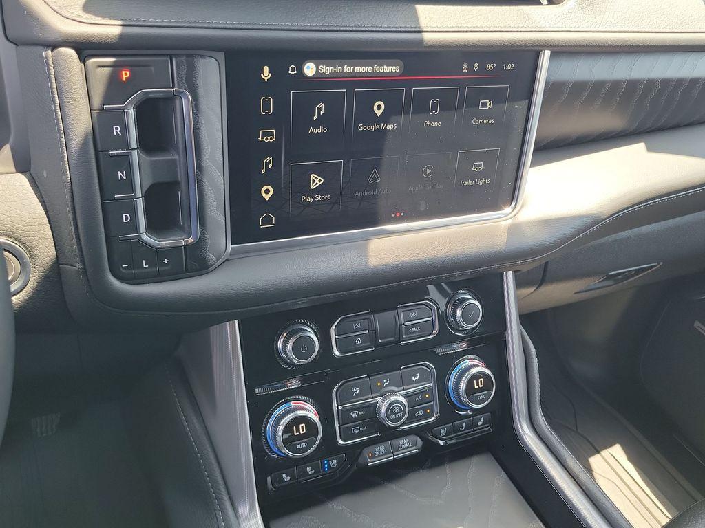 used 2024 GMC Yukon car, priced at $76,995