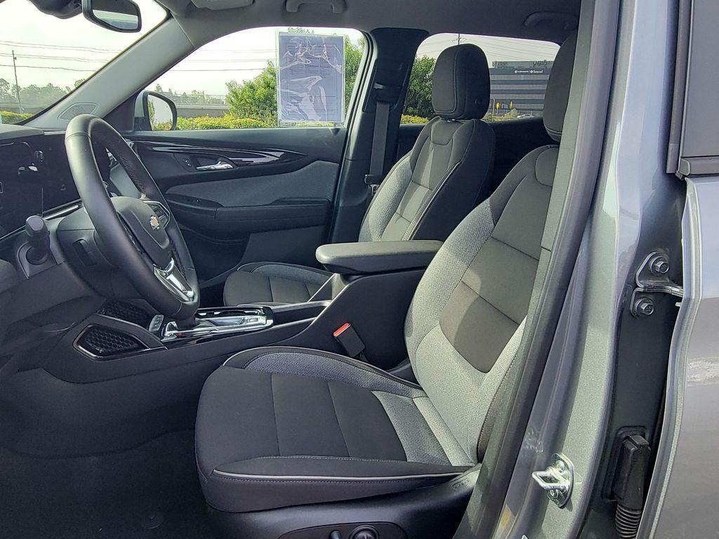 used 2026 Chevrolet TrailBlazer car, priced at $26,450