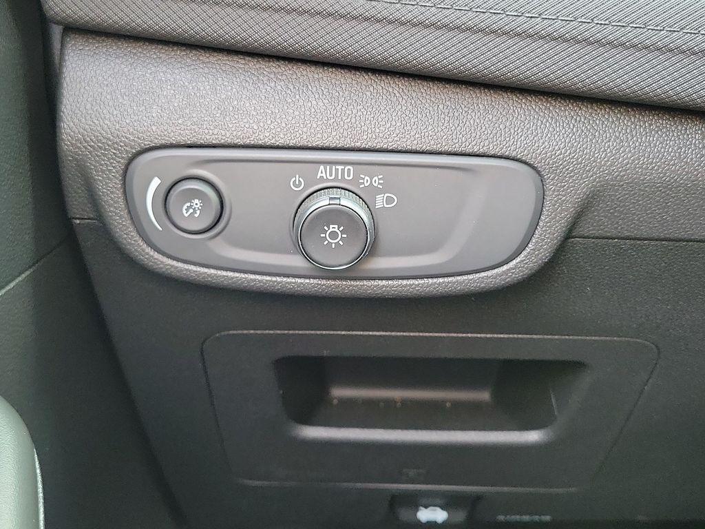 used 2026 Chevrolet TrailBlazer car, priced at $26,450