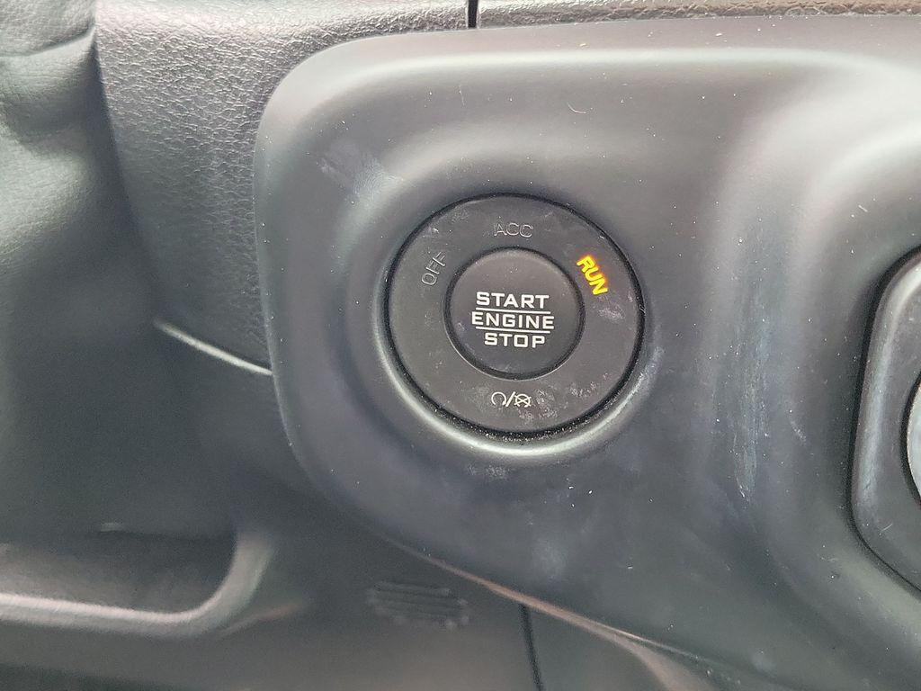 used 2021 Jeep Wrangler Unlimited car, priced at $34,995