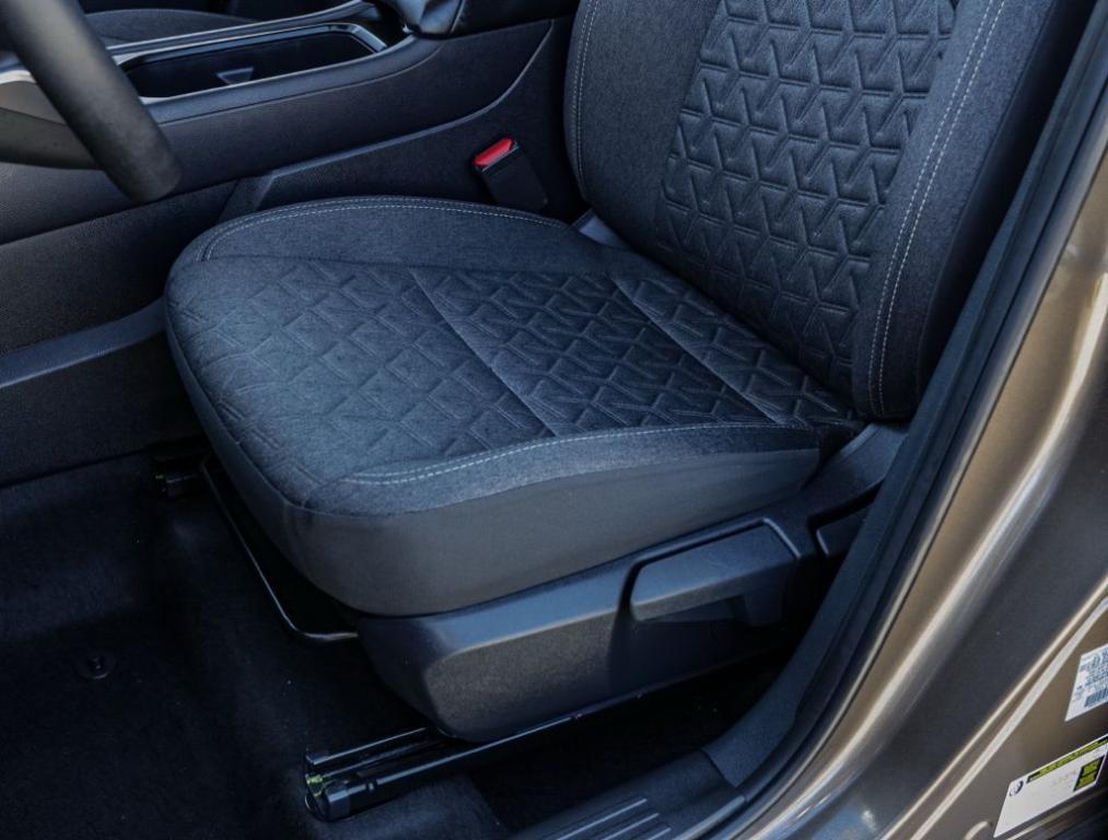 used 2025 Nissan Kicks car, priced at $22,080