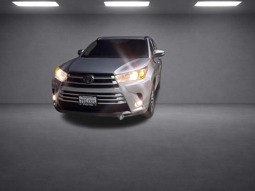 used 2017 Toyota Highlander car, priced at $23,204