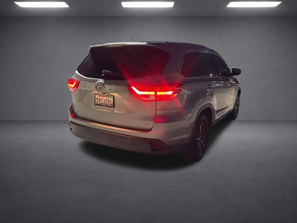used 2017 Toyota Highlander car, priced at $23,204