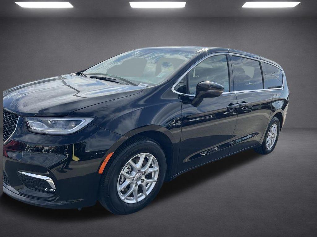 used 2024 Chrysler Pacifica car, priced at $26,780