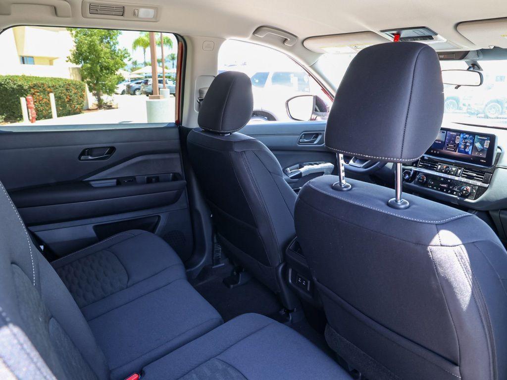 new 2026 Nissan Pathfinder car, priced at $36,883