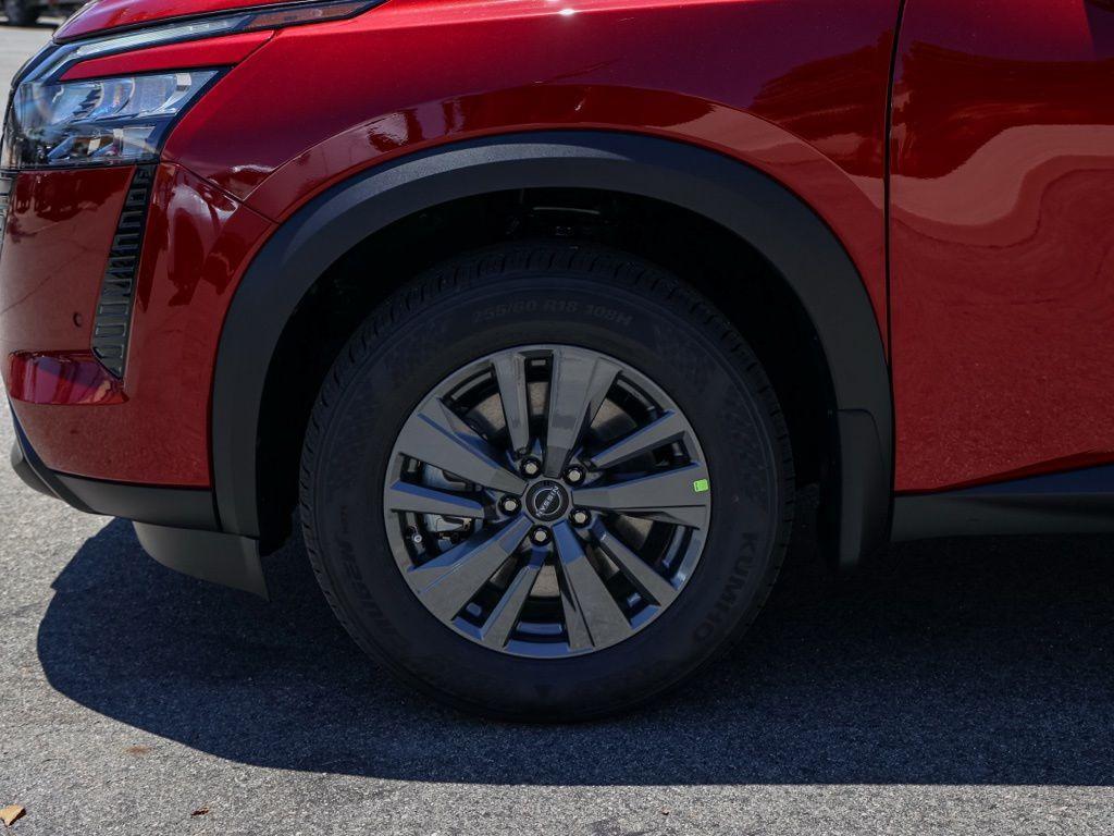 new 2026 Nissan Pathfinder car, priced at $36,883