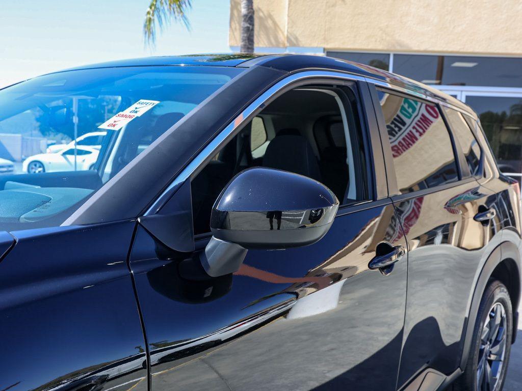 used 2025 Nissan Rogue car, priced at $23,995