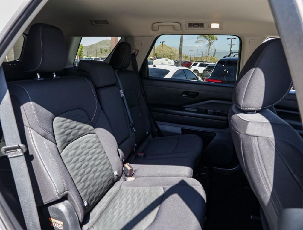 used 2025 Nissan Pathfinder car, priced at $29,995