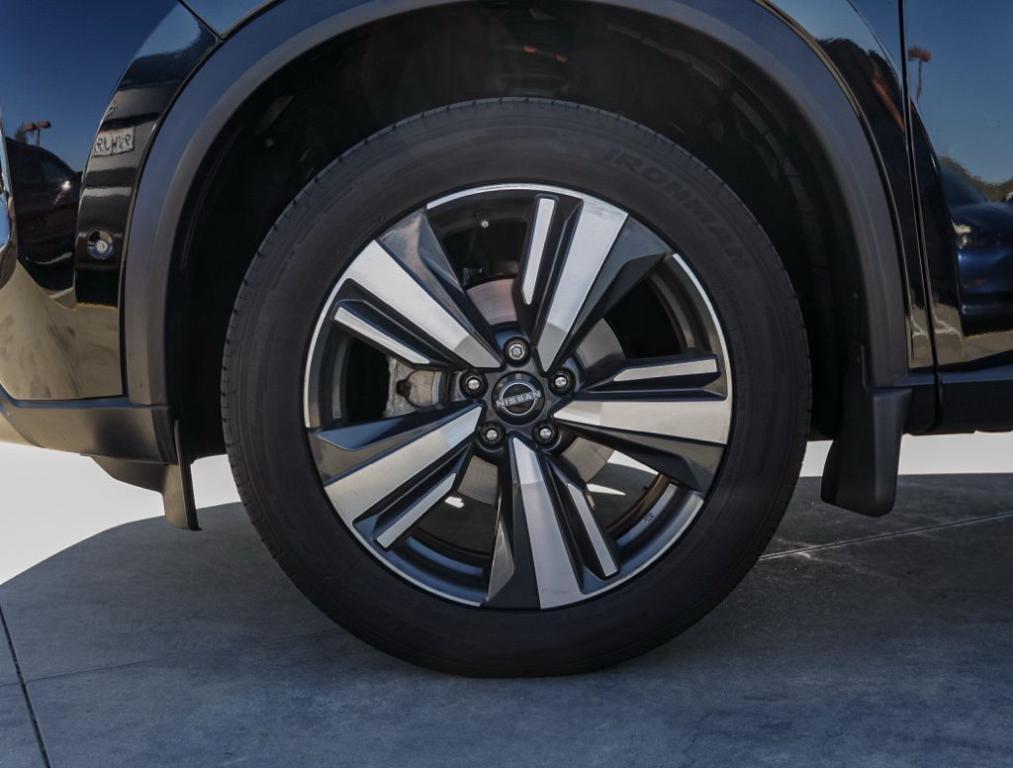 used 2023 Nissan Rogue car, priced at $23,979