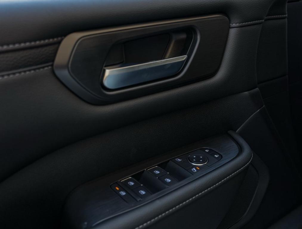 new 2026 Nissan Armada car, priced at $57,822