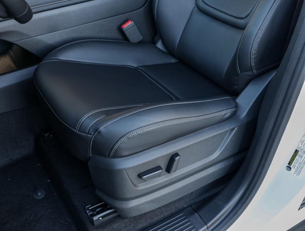 new 2026 Nissan Armada car, priced at $57,822