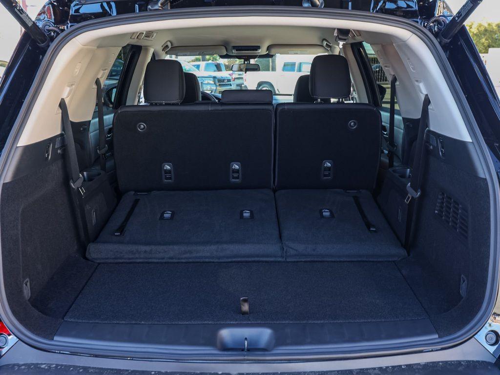 new 2025 Nissan Pathfinder car, priced at $38,311