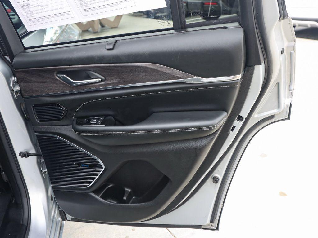 used 2024 Jeep Grand Cherokee 4xe car, priced at $33,995