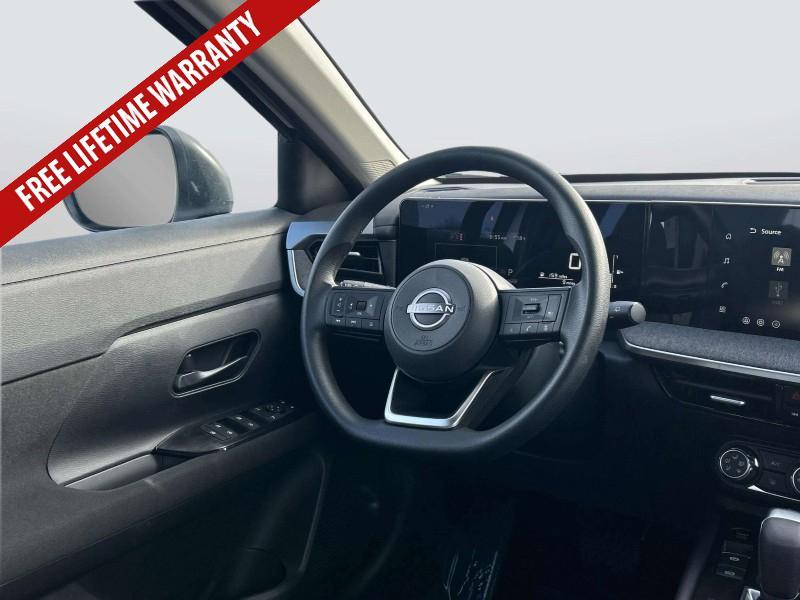 new 2026 Nissan Kicks car, priced at $24,455