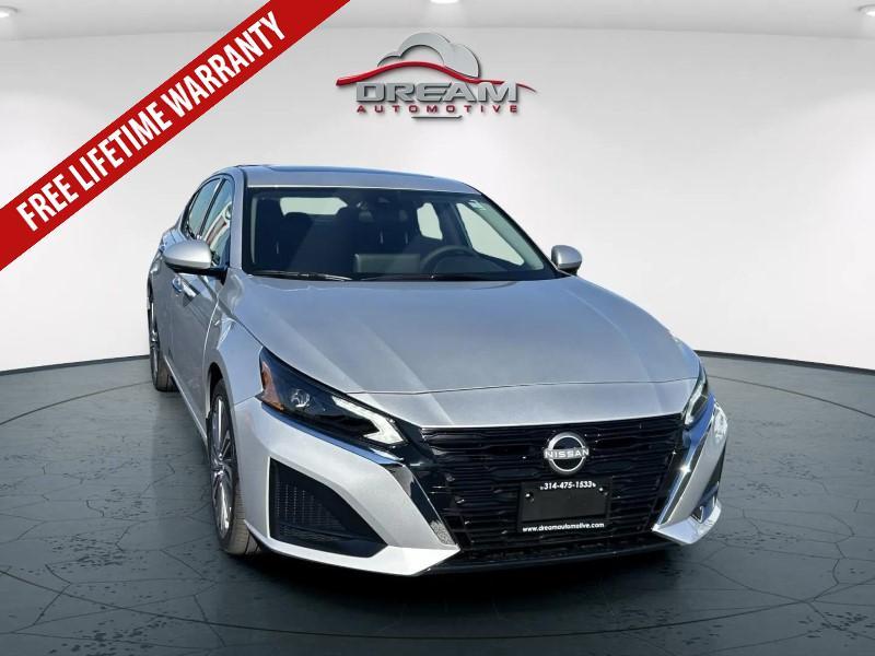 new 2025 Nissan Altima car, priced at $31,728