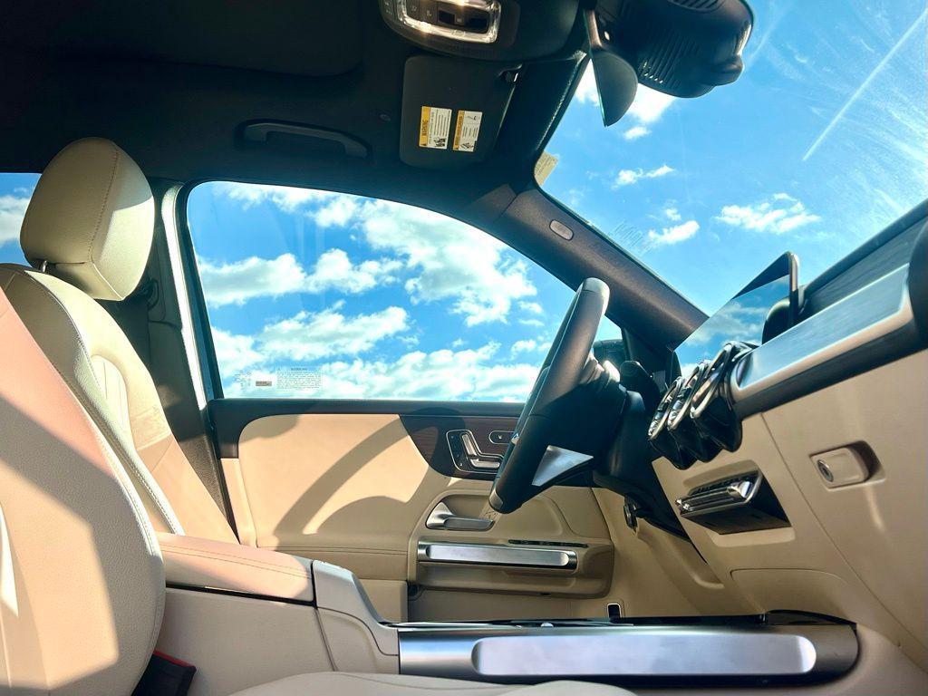 used 2026 Mercedes-Benz GLB 250 car, priced at $46,124