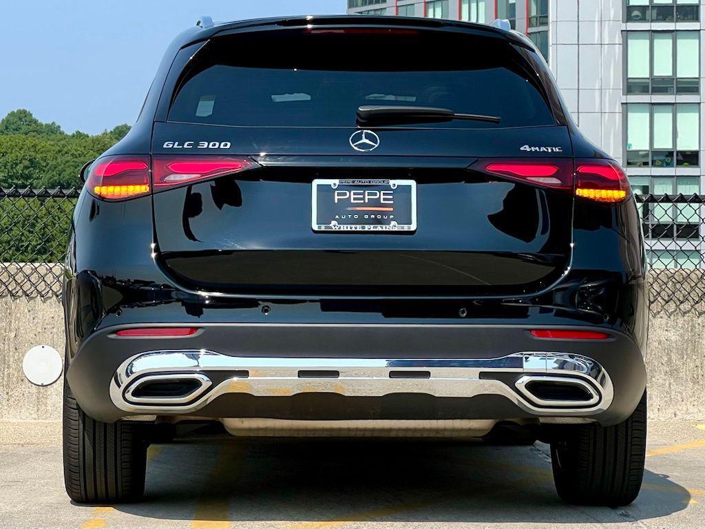 used 2026 Mercedes-Benz GLC 300 car, priced at $50,860