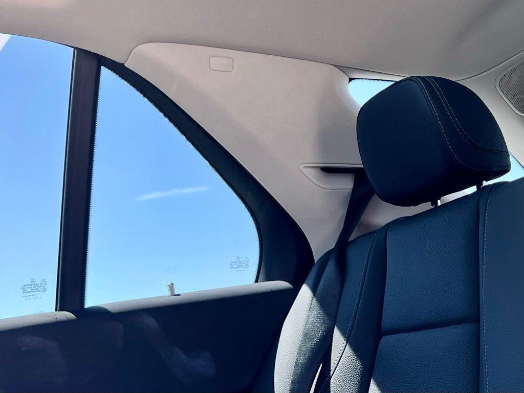 used 2024 Mercedes-Benz GLE 450 Plug-In Hybrid car, priced at $60,965