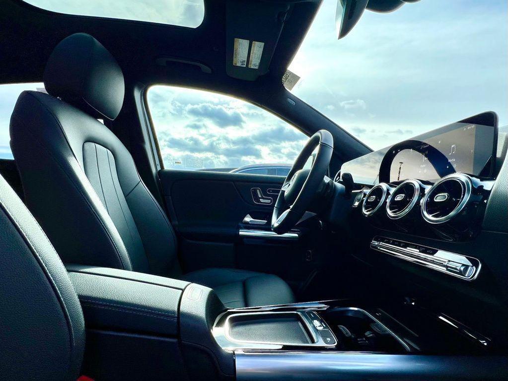 used 2026 Mercedes-Benz GLA 250 car, priced at $42,442