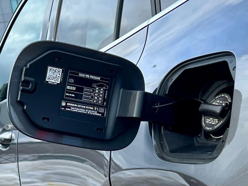 used 2026 Mercedes-Benz GLA 250 car, priced at $42,442