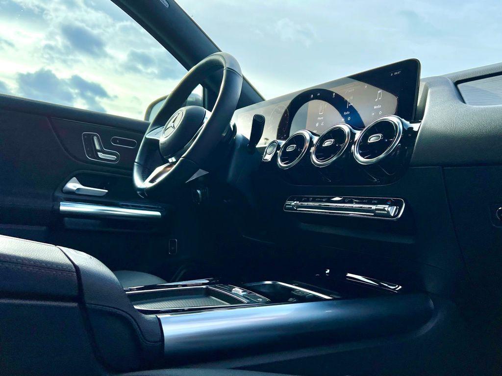 used 2026 Mercedes-Benz GLA 250 car, priced at $42,442