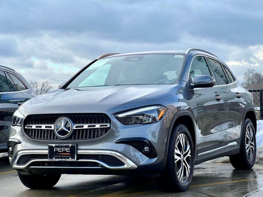 used 2026 Mercedes-Benz GLA 250 car, priced at $42,442