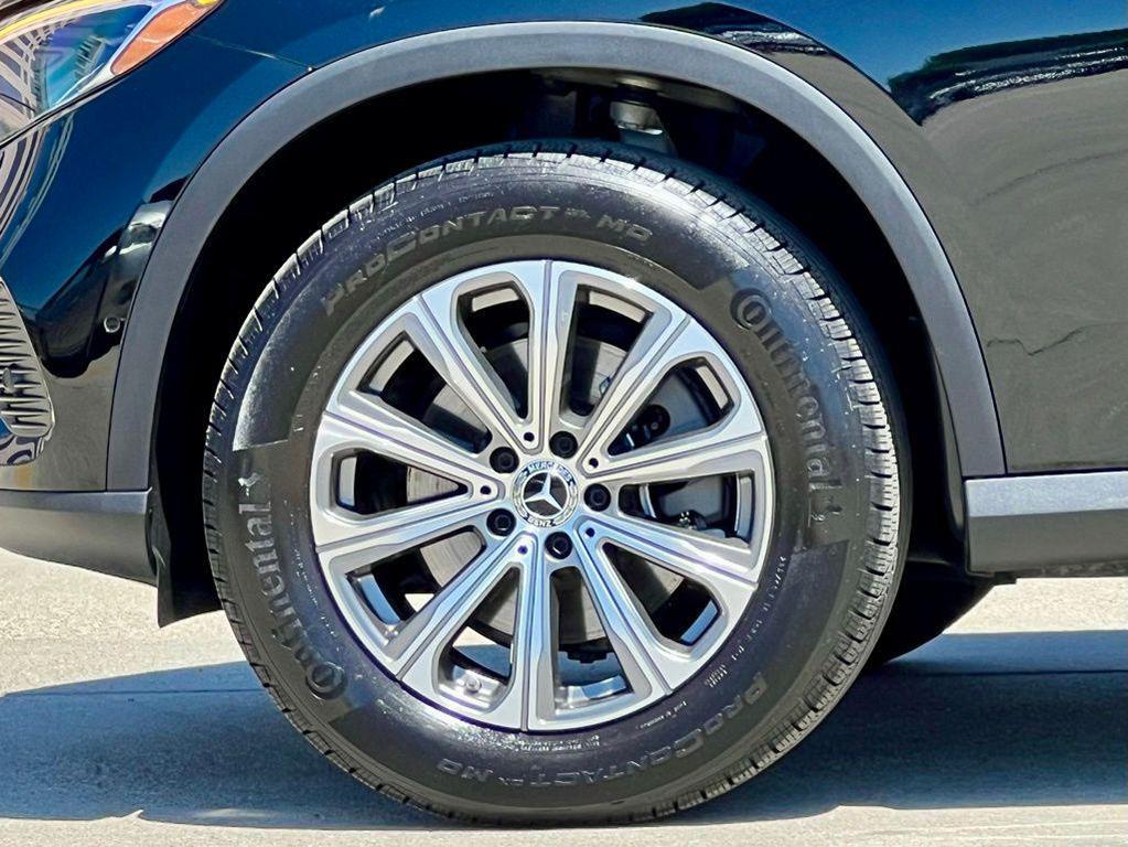 used 2026 Mercedes-Benz GLC 300 car, priced at $49,149