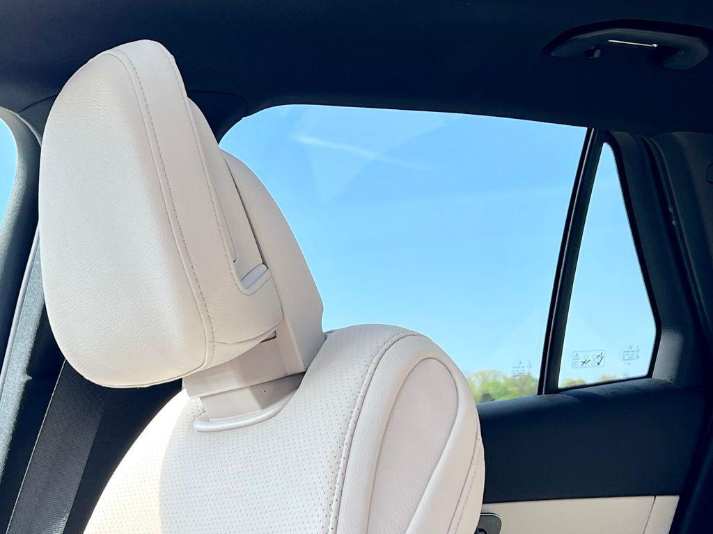 used 2026 Mercedes-Benz GLC 300 car, priced at $49,270