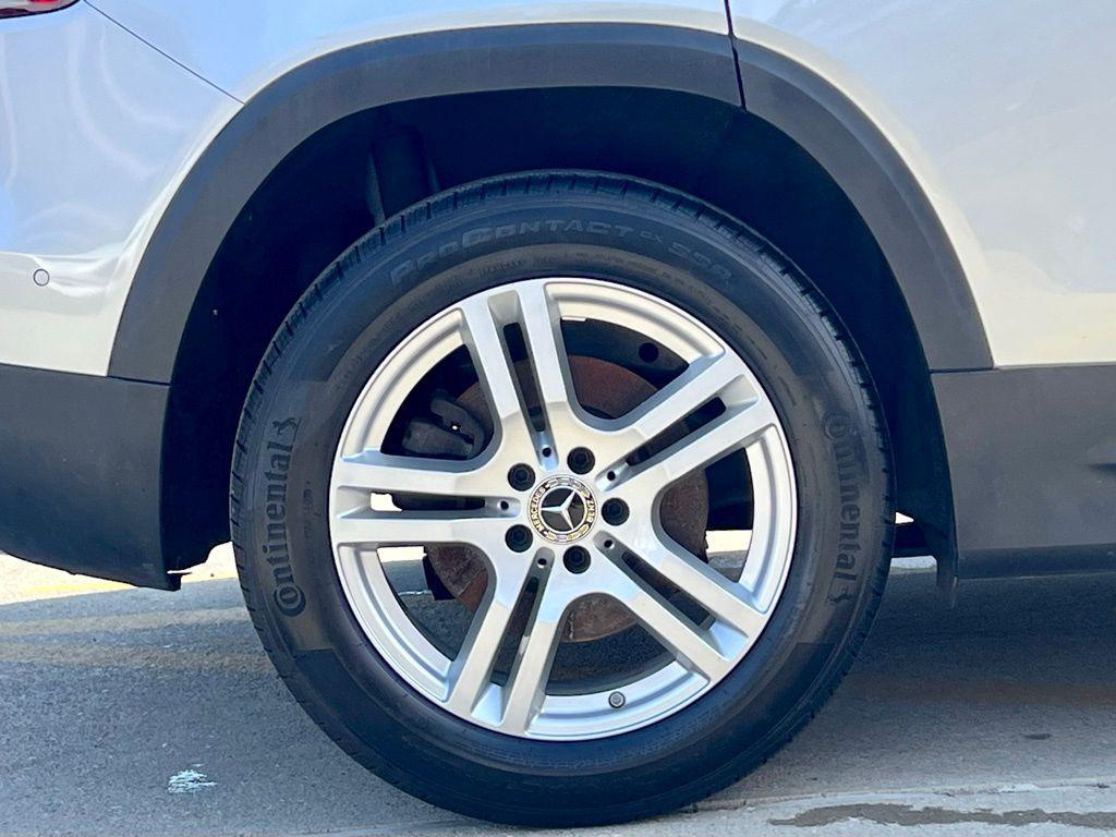 used 2023 Mercedes-Benz GLB 250 car, priced at $30,840
