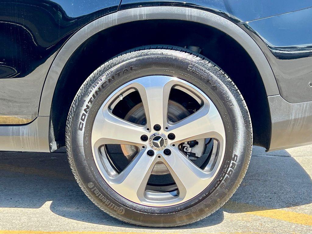 used 2022 Mercedes-Benz GLC 300 car, priced at $31,500