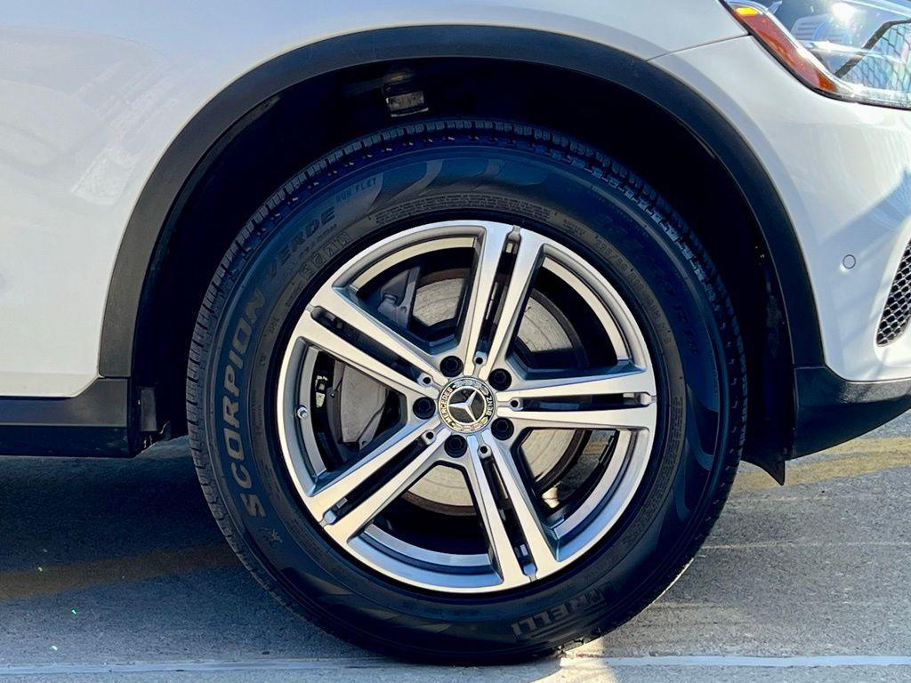used 2022 Mercedes-Benz GLC 300 car, priced at $30,090