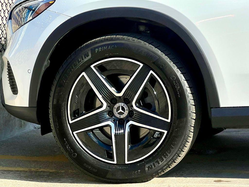 used 2026 Mercedes-Benz GLC 300 car, priced at $52,188