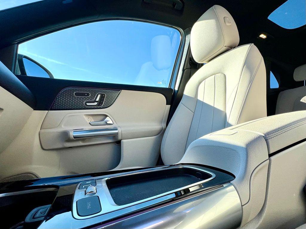 used 2026 Mercedes-Benz GLA 250 car, priced at $44,957